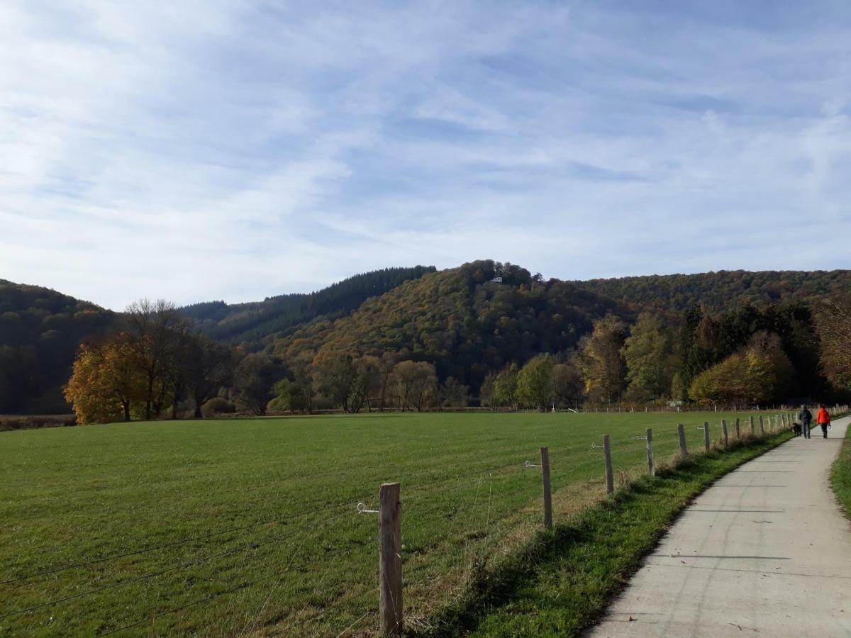Bed&Breakfast Vallée de l'Ourthe Marcourt Exterior foto